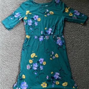 Old navy dress, never worn, kids